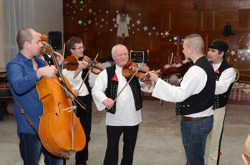 27. decembra 2014 20:36:27