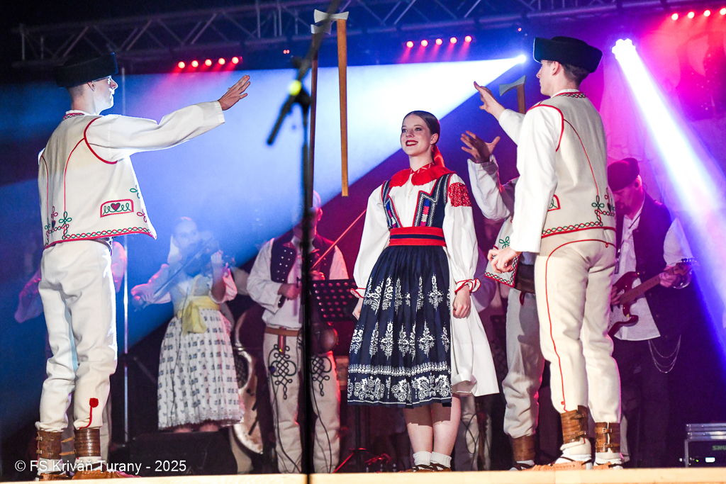 Číslo fotografie je DSC_3077