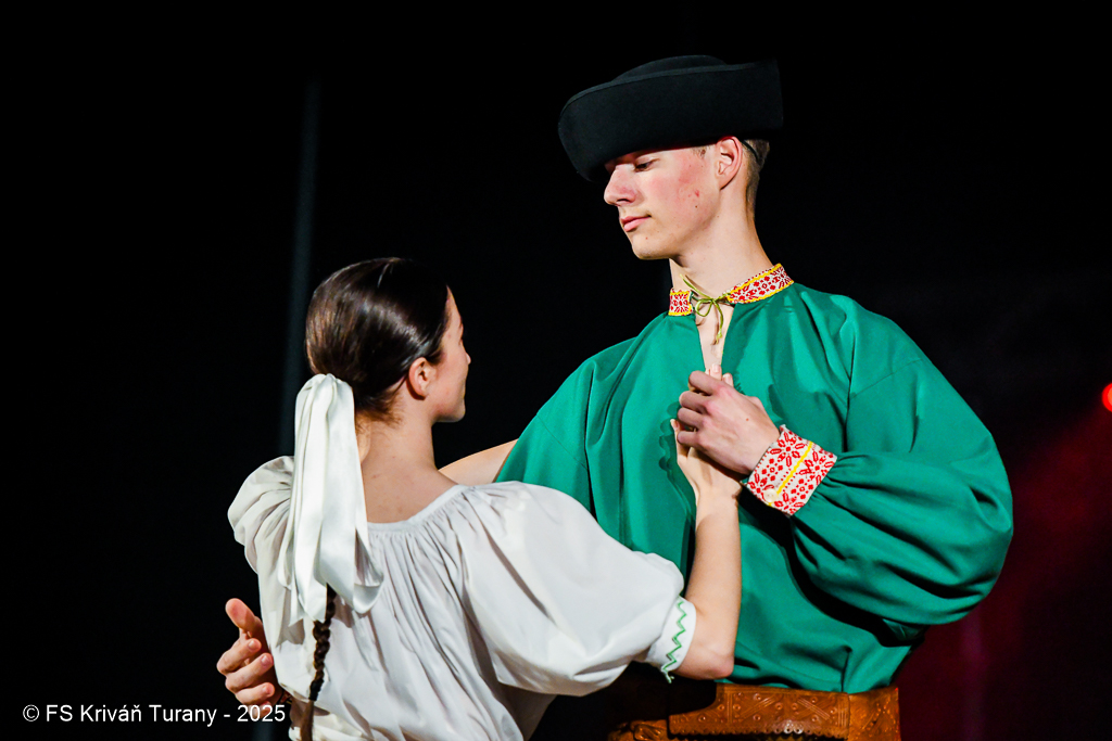 Číslo fotografie je DSC_3325