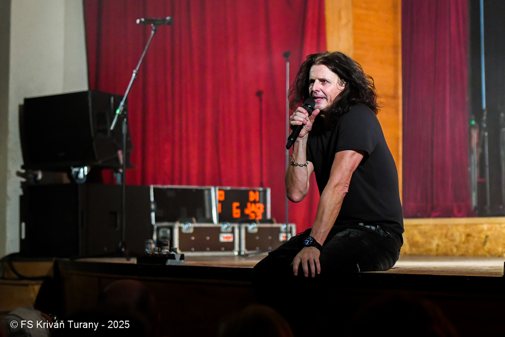 Číslo fotografie je DSC_3413